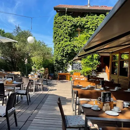 Penzion Johanneshof Gaestehaus Hockenheim